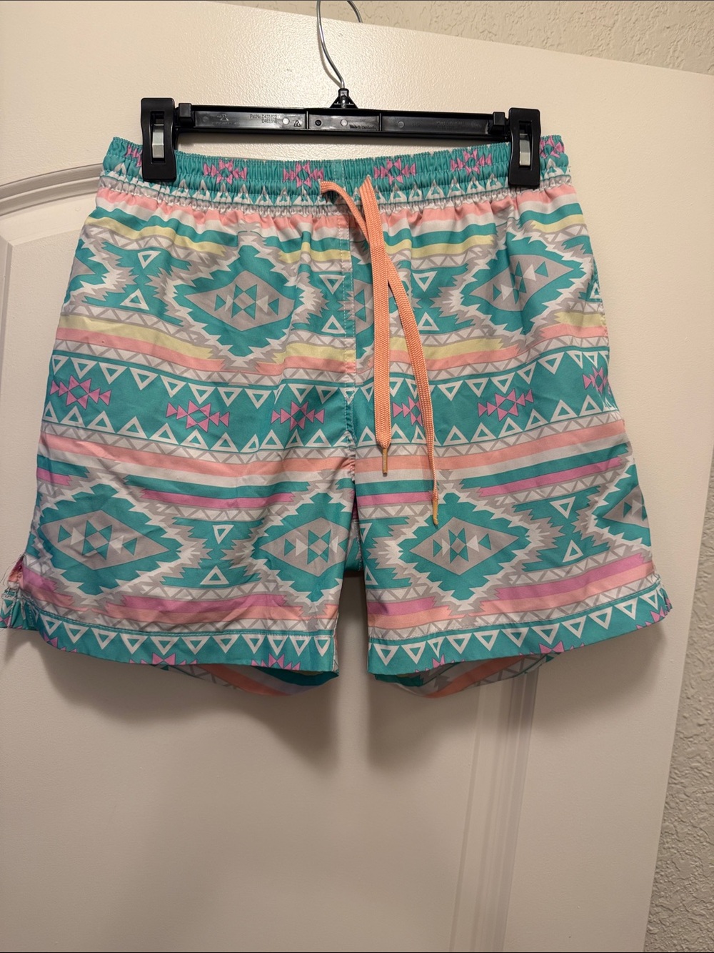 Men’s Aztec-Print Drawstring Swim Shorts in Teal and Pink
